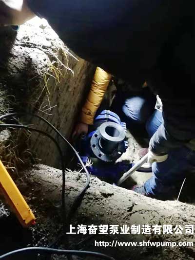 管路閥門安裝連接，為了趕工期，同事們加班加點(diǎn)完成