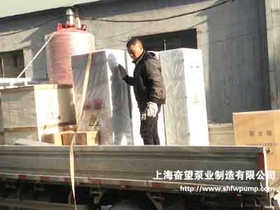 消防水泵供水設(shè)備裝車送貨現(xiàn)場 消防水泵供水設(shè)備裝車送貨現(xiàn)場